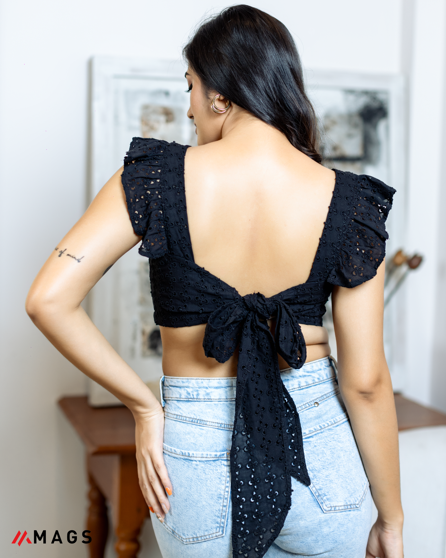 Cutloan Fairy Crop Top - Black