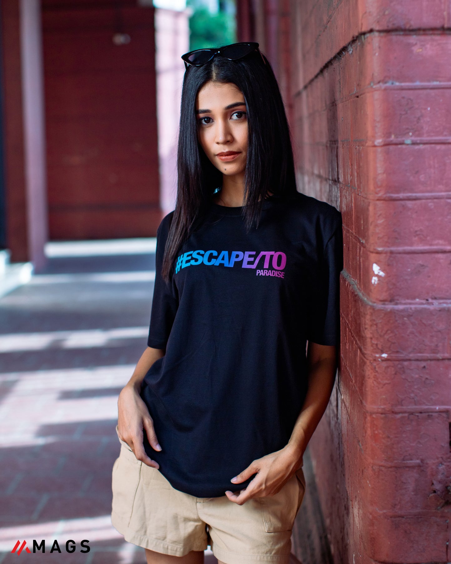 Oversized Neutral Gradient Tee