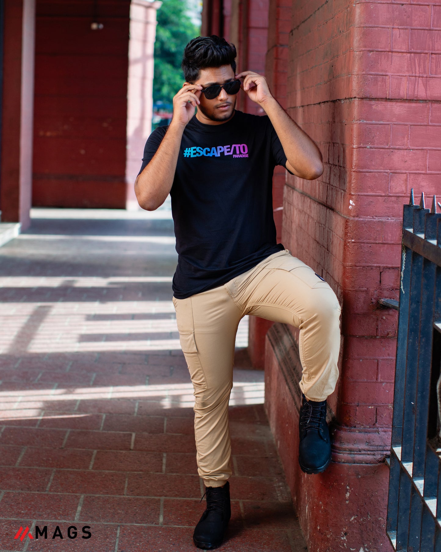 Oversized Neutral Gradient Tee
