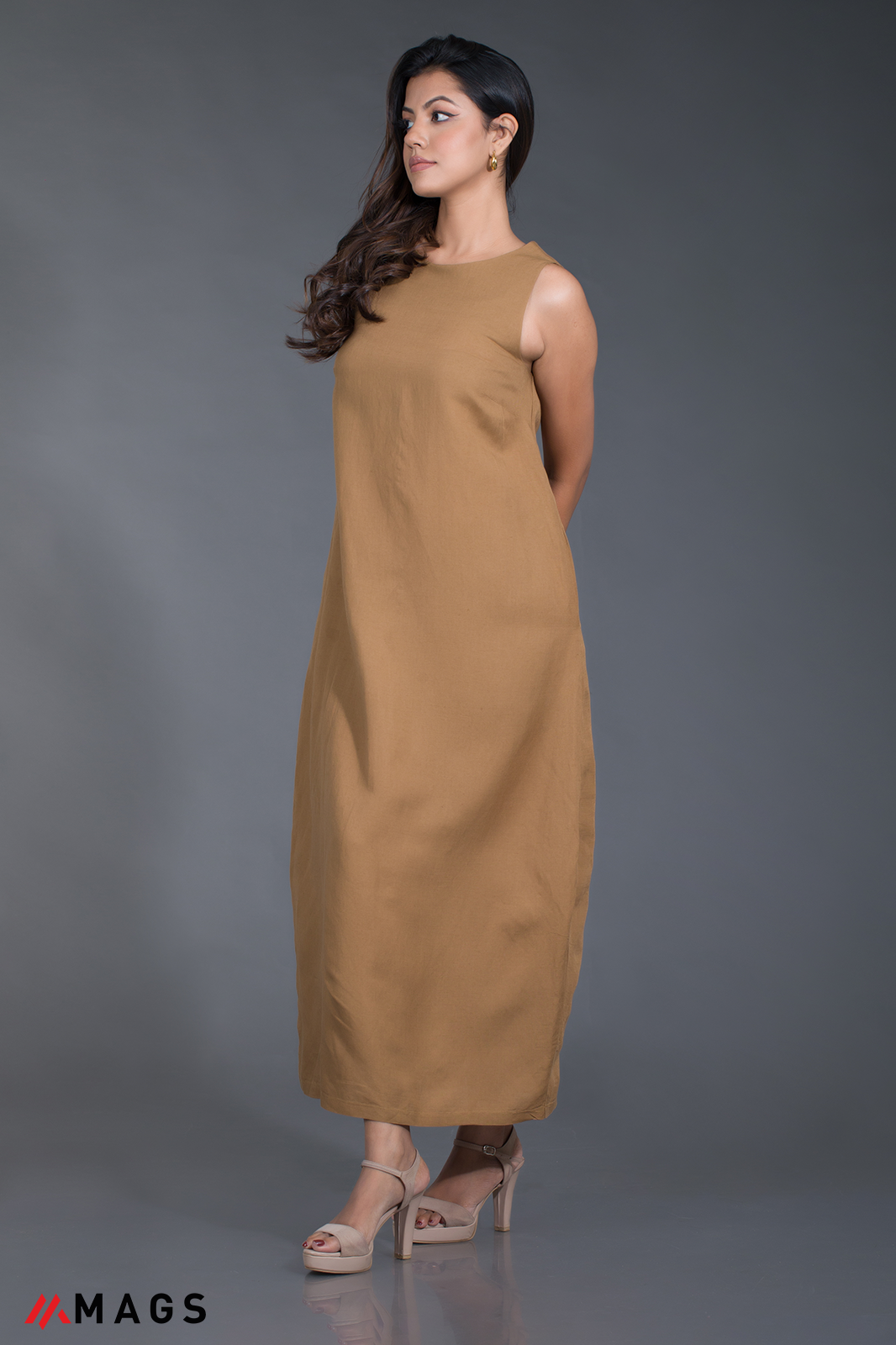 Air Belle Bucket Dress - Brown