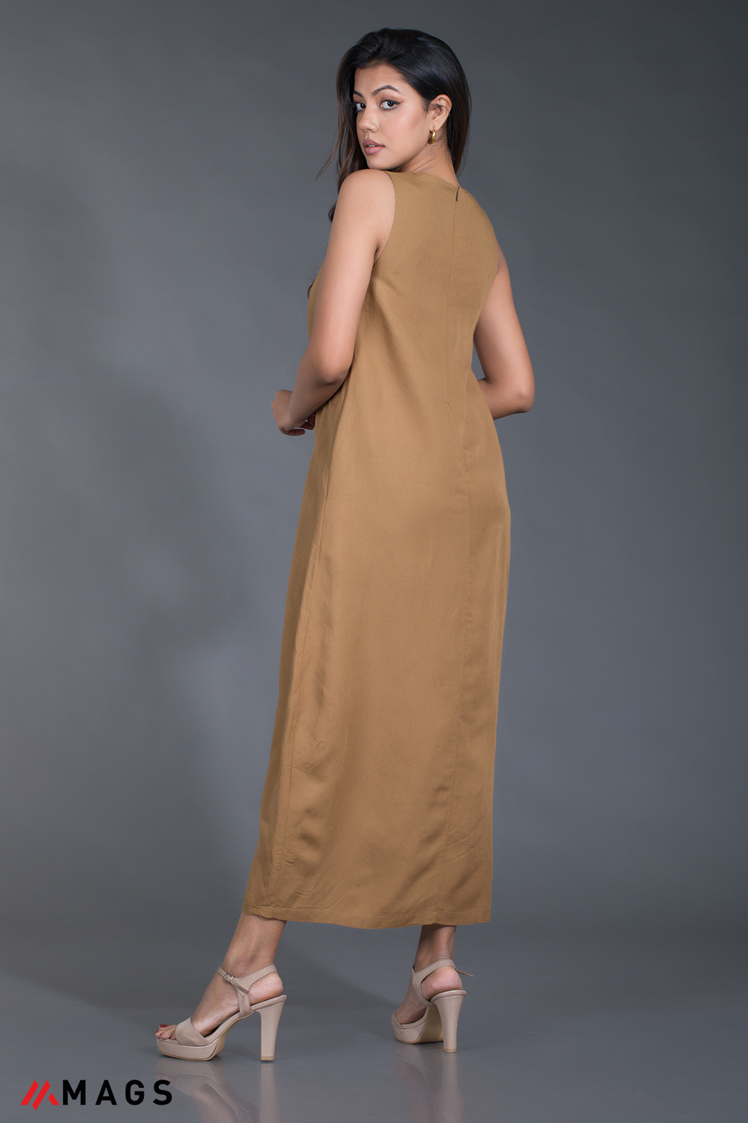 Air Belle Bucket Dress - Brown