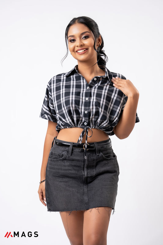 Noirella Zyra Grid Crop Top