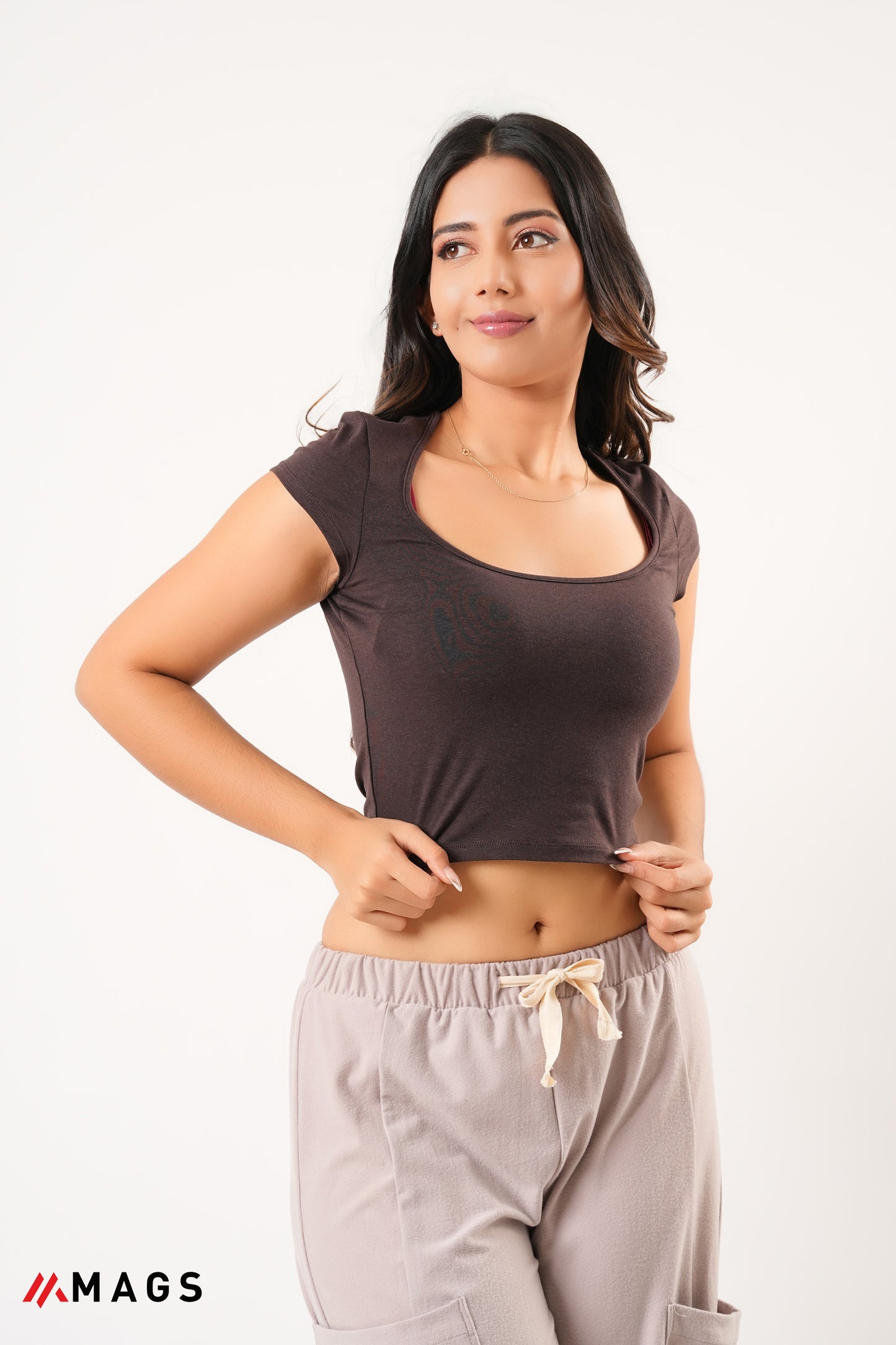 Espresso Scoop neck tee