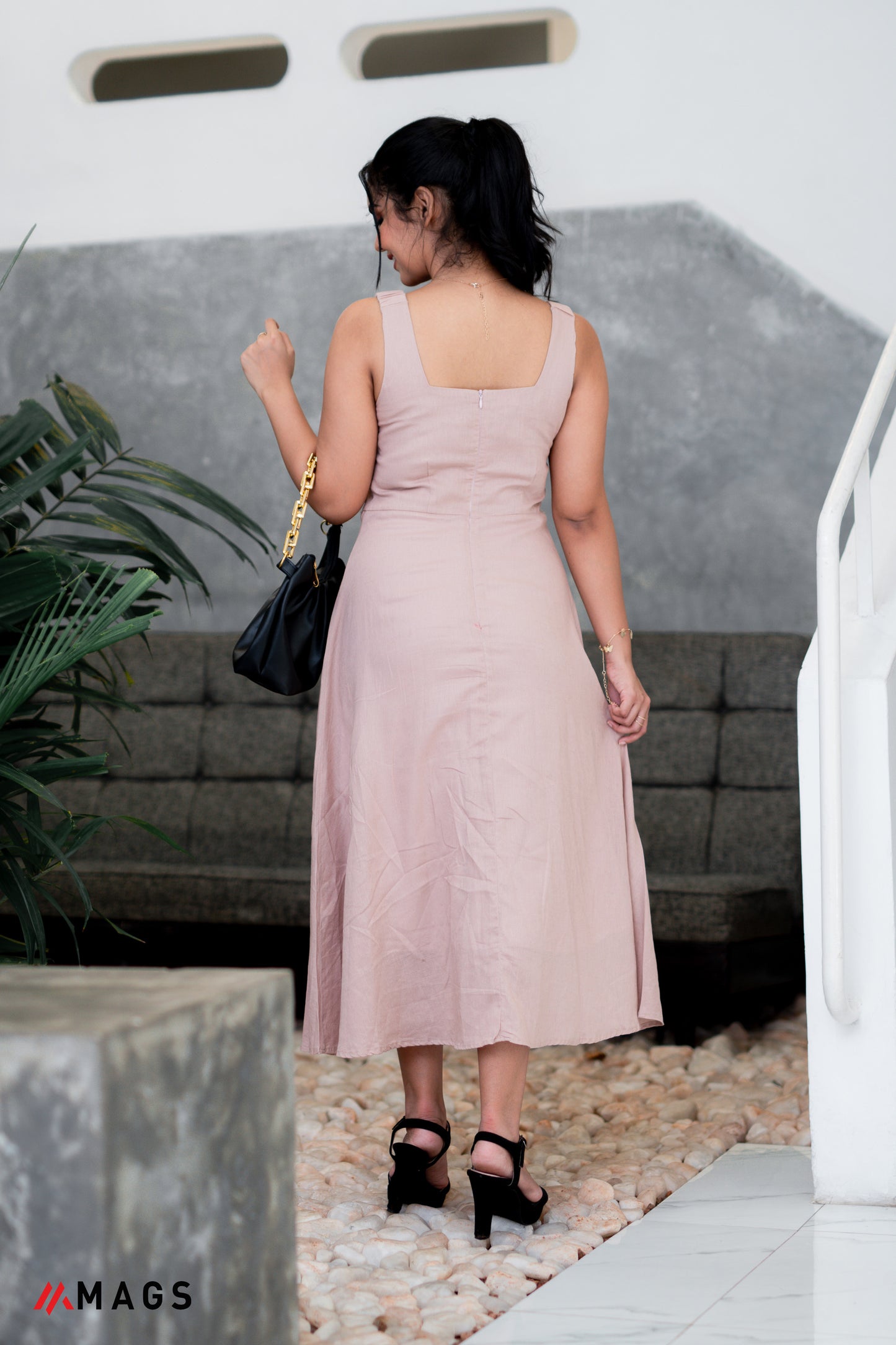 Glow Elastic Pinkish Linen Dress