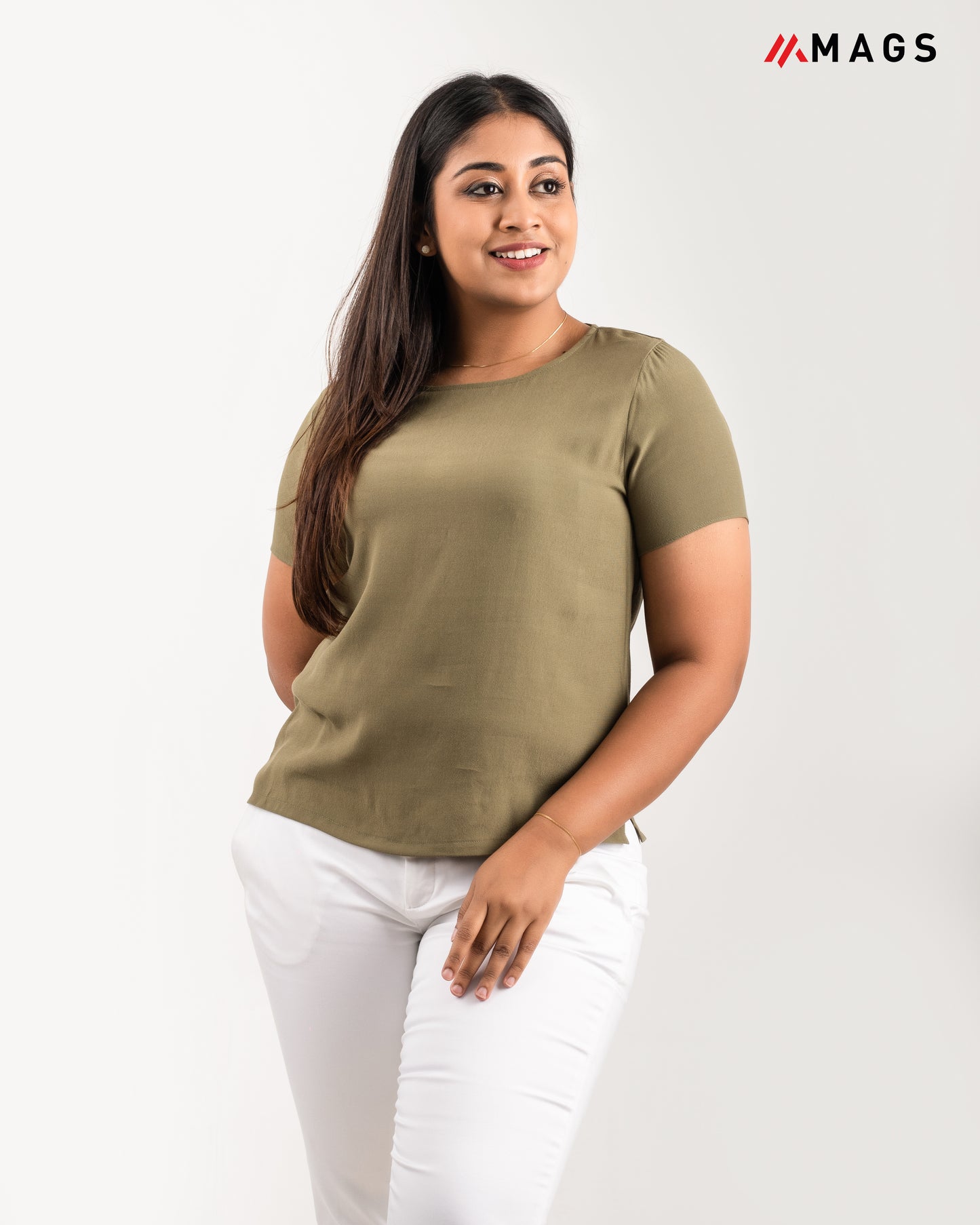 Round Neck Green Basic Top